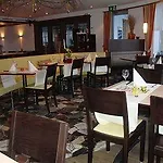 Pizzeria Mittenwald 3*