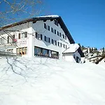 Otel Pizzeria Mittenwald Flums