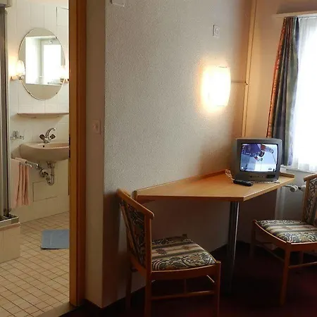 Hotel Pizzeria Mittenwald Hotel 3*