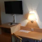Pizzeria Mittenwald فندق