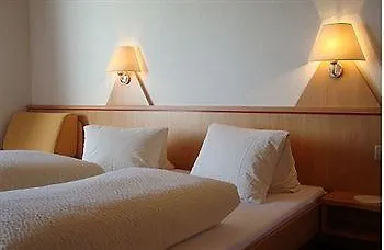 Pizzeria Mittenwald فندق 3*