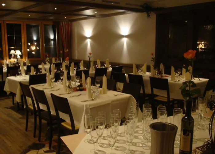 Hotel Pizzeria Mittenwald 3*